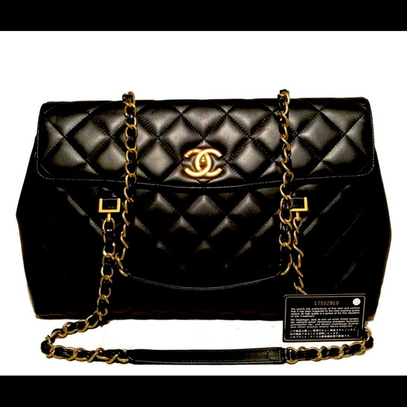 CHANEL Bags Chanel Quilted Shoulder Bag Poshmark